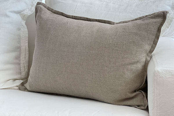 Cushion Antoinette 60x40 cm.