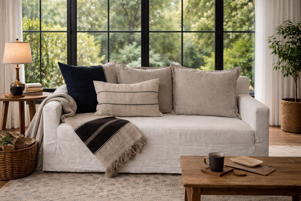 Cojin Antique 60x40 cms.