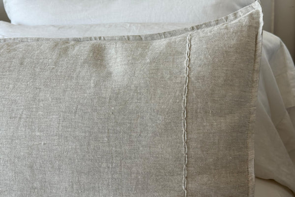 Stitch Natural cushion 55 x 75 cm.
