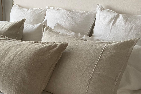 Stitch Natural cushion 55 x 75 cm.